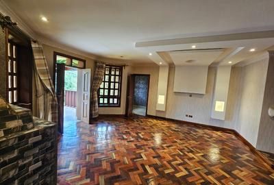 5 Bed House with En Suite in Kitisuru