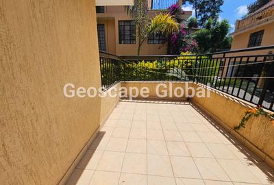 5 Bed Townhouse with En Suite in Kyuna