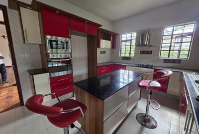 4 Bed Townhouse with En Suite in Kitisuru - 3