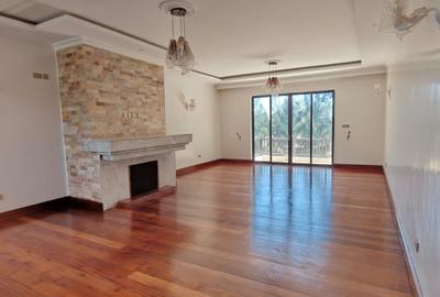 6 Bed Villa with En Suite in Karen - 3