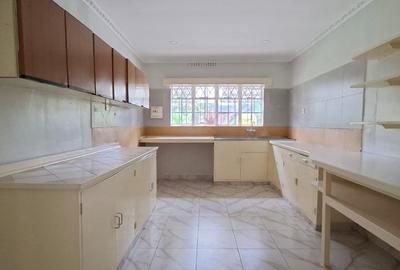 7 Bed Townhouse with En Suite at James Gichuru