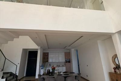 4 Bed Apartment with En Suite at Parklands - 3