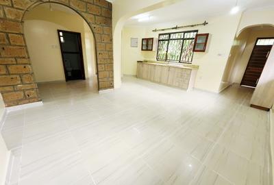 2 Bed House with En Suite in Runda