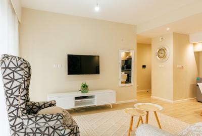 Serviced 1 Bed Apartment with En Suite at Riverside Square