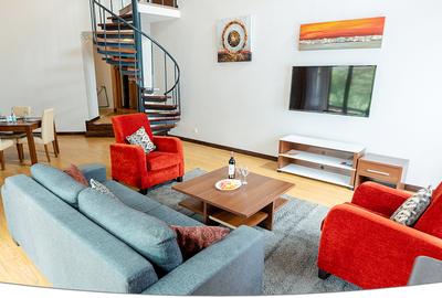 Serviced 1 Bed Apartment with En Suite at Kolobot Drive - 3