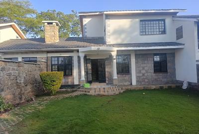 4 Bed Townhouse with En Suite at Muteero - 3