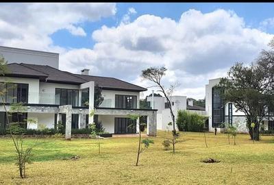 5 Bed Villa with En Suite in Karen