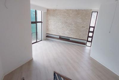 5 Bed Villa with Gym in Lavington