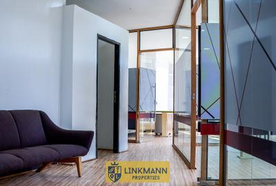 1,700 ft² Office with Service Charge Included in Westlands Area - 3