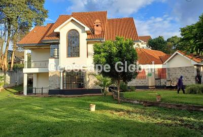 5 Bed House with En Suite in Runda - 3