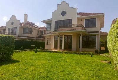 4 Bed Townhouse with En Suite in Thindigua