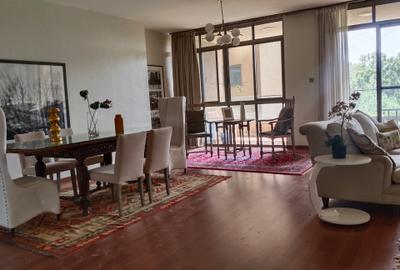 Serviced 3 Bed Apartment with En Suite at 6Th Parklands