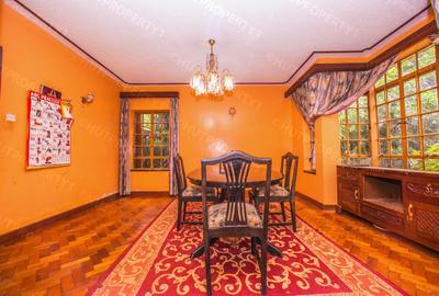 5 Bed House with En Suite at Mimosa