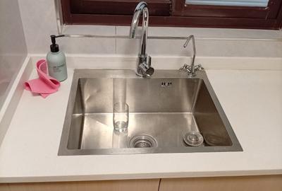 Furnished 2 Bed Apartment with En Suite in Riverside - 2