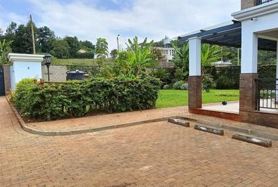 3 Bed House with En Suite in Runda