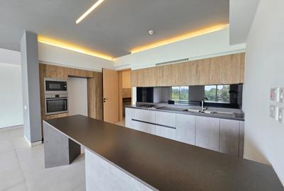 3 Bed Apartment with En Suite at Denis Pretty Road - 4