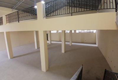 8,000 ft² Warehouse with Parking in Syokimau