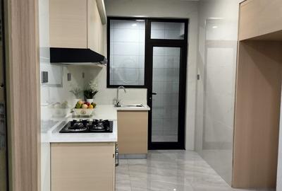 1 Bed Apartment with Swimming Pool in Kileleshwa