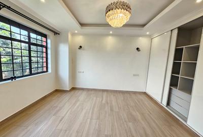4 Bed Townhouse with En Suite in Kiambu Road - 4
