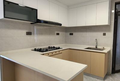 Serviced 3 Bed Apartment with En Suite at Riverside - 3