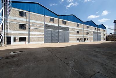 15,945 ft² Warehouse with Backup Generator at Airport North Road