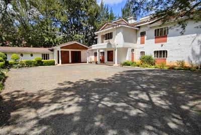 4 Bed Villa with En Suite in Karen