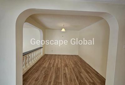 4 Bed House with En Suite in Spring Valley - 4