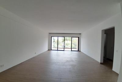 3 Bed Apartment with En Suite at Lavington - 2