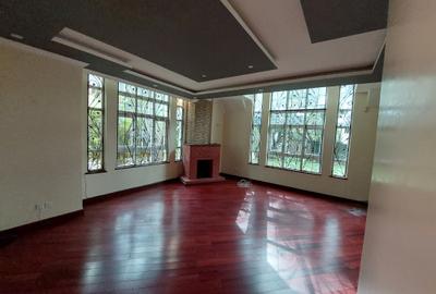 5 Bed Townhouse with En Suite at Washiga Road 44 - 4