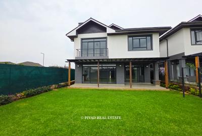 4 Bed Townhouse with Swimming Pool in Runda