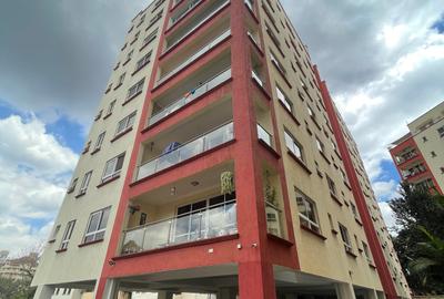 Serviced 3 Bed Apartment with En Suite in Brookside