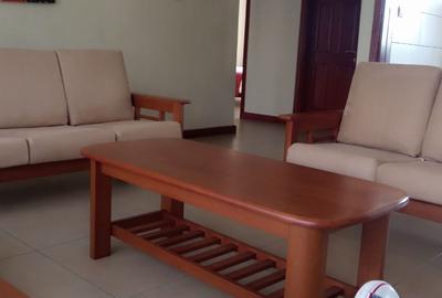 Serviced 2 Bed Apartment with En Suite at Westlands Avenue - 4