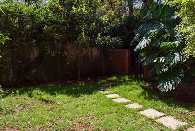 5 Bed House in Kilimani - 4