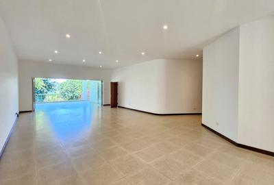 Serviced 3 Bed Apartment with En Suite at Sixth Avenue - 2