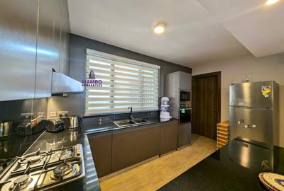 Furnished 3 Bed Apartment with En Suite at Brookside Drive - 4