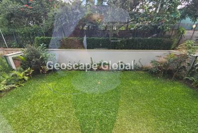 4 Bed Townhouse with En Suite in Rosslyn