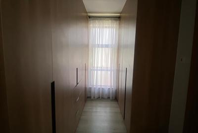 4 Bed House with En Suite in Membley - 4