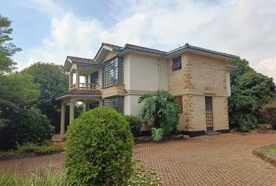 4 Bed Townhouse with En Suite at Redhill