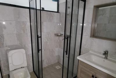 3 Bed Apartment with Gym in Lavington - 4