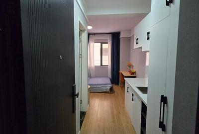 Studio Apartment with Swimming Pool at Wanyee Road - 2
