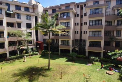 3 Bed Apartment with En Suite in Lavington