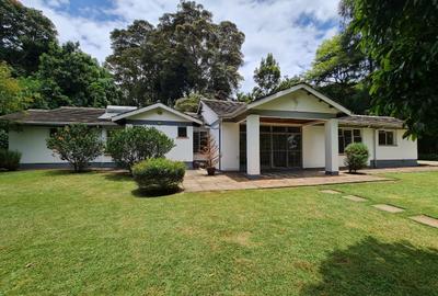 4 Bed House with En Suite at Loresho
