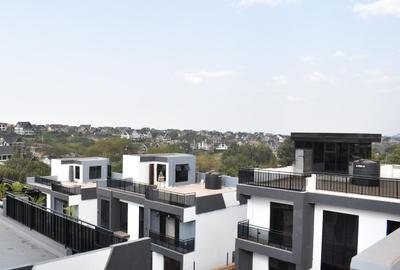 4 Bed House with En Suite in Ruiru - 2