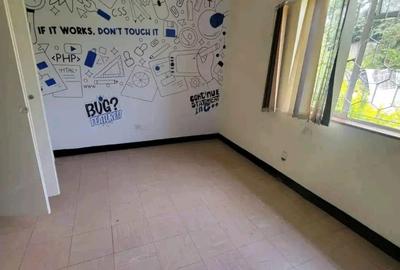 Commercial Property with Service Charge Included in Riverside - 4