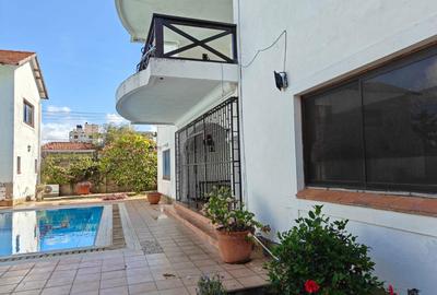 5 Bed House with En Suite at Kiambu Road