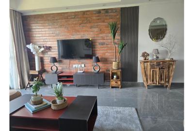 Furnished 2 Bed Apartment with En Suite at Riverside Drive