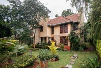 5 Bed House with En Suite at Miotoni - 4