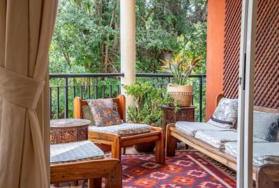 Serviced 2 Bed Apartment with Backup Generator in Muthaiga
