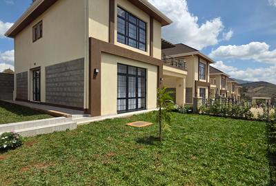 4 Bed Villa with En Suite in Ngong