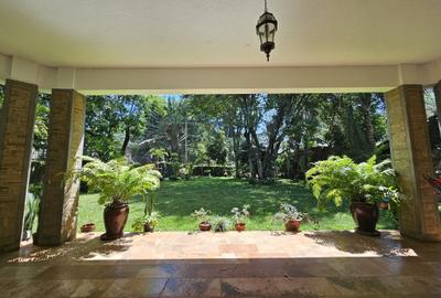5 Bed House with En Suite in Loresho